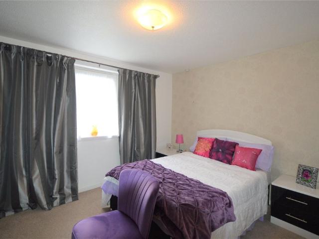 Apartment for rent in Wardie, Trinity