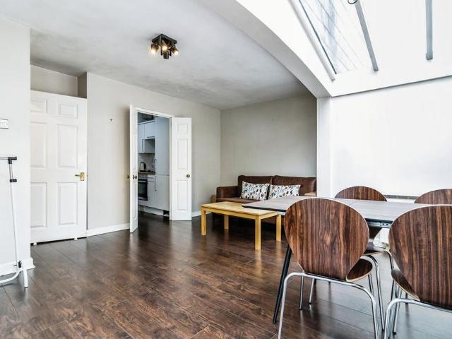 Apartment for rent in City Centre, Georgia