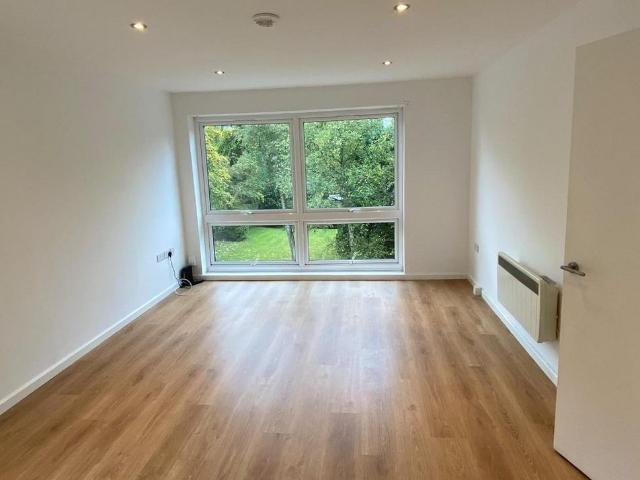 Apartment for rent in The Four Heatons, Stockport