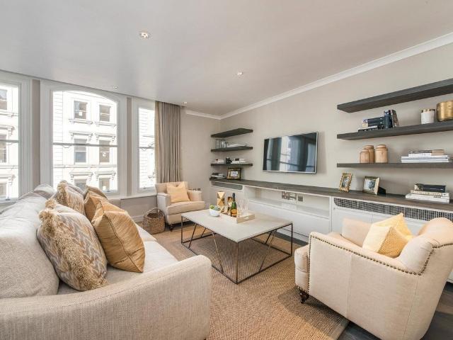 Flat for rent in Covent Garden, Isle Of Man