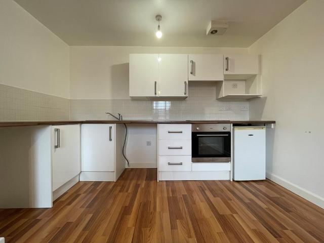 Flat for rent in St Matthew's, Old Wharf