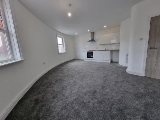 Flat for rent in Green Bank, St Helens