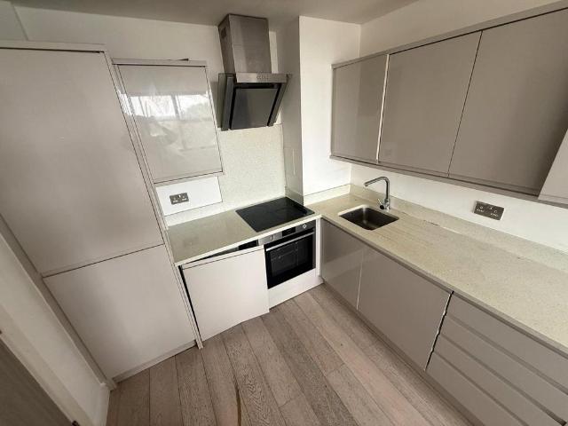 Flat for rent in South Harrow, Greater London
