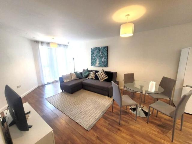 Apartment for rent in Slough