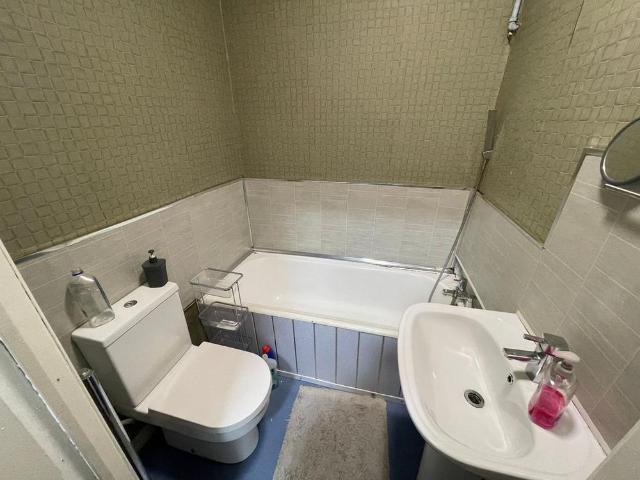 Apartment for rent in Reddish, Greater Manchester