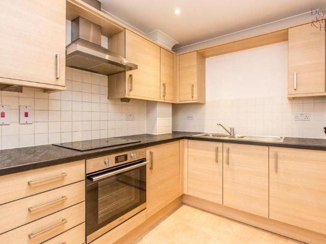 Apartment for rent in Holywell Estate, Watford