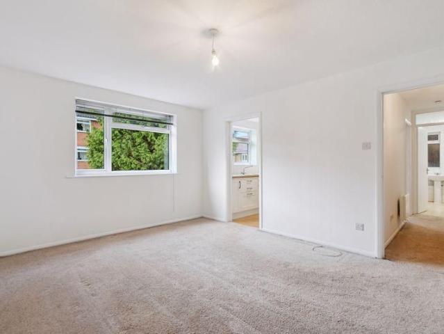 Apartment for rent in Swallow, Buckinghamshire