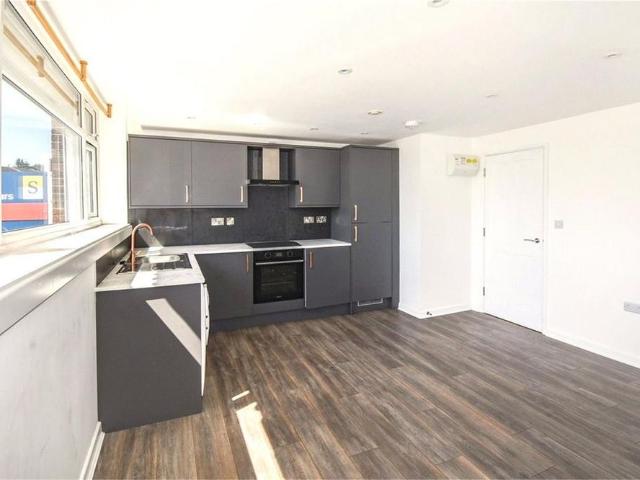 Apartment for rent in Blackwater and Hawley, Hart