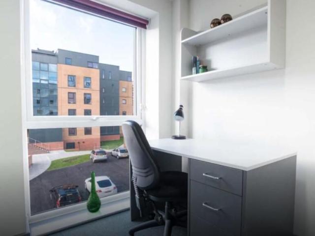 Room for rent in Hanley, Stoke-on-Trent
