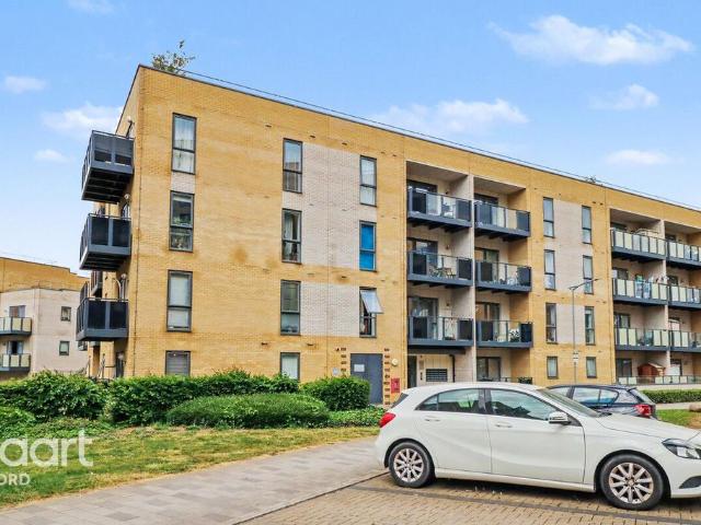 Flat for rent in Barking Riverside, Greater London