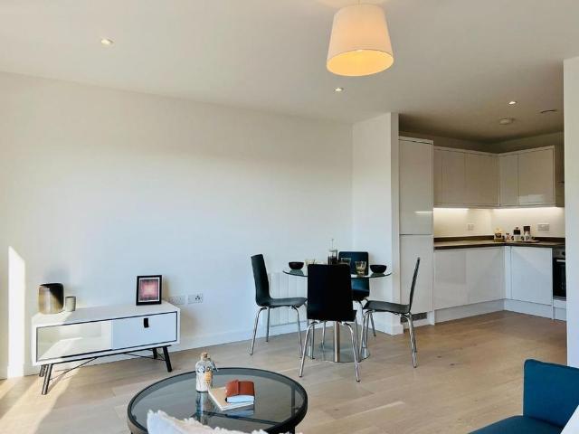 Apartment for rent in South Ashford, Ashford
