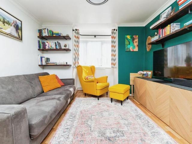 Apartment for rent in Hertford, Colliers End