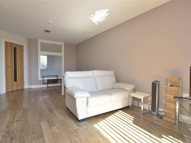 Apartment for rent in Golden Valley, Gloucestershire