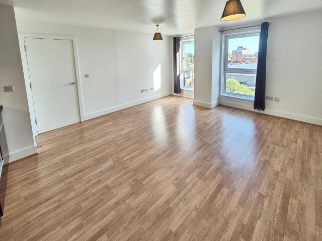 Apartment for rent in Riverdene, Priest Down