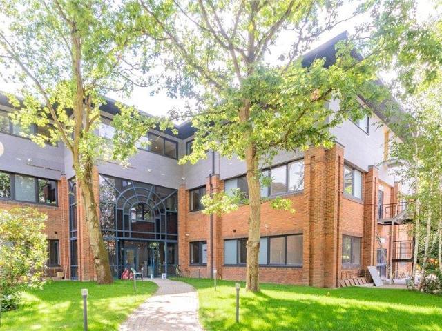 Flat for rent in Fleet, Hart