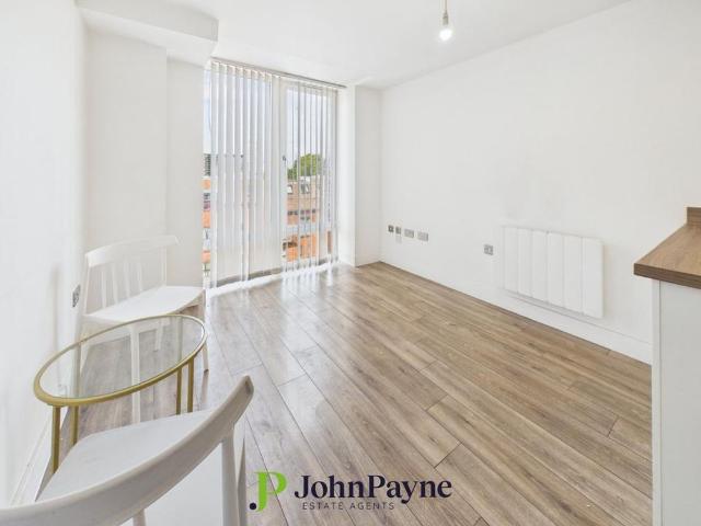 Apartment for rent in Spon End, West Midlands