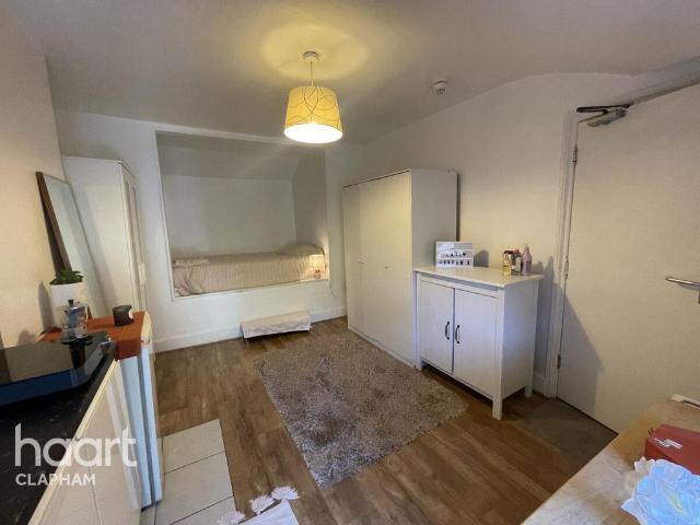Flat for rent in Streatham Hill, Greater London