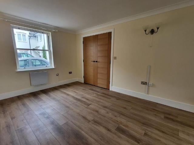 Apartment for rent in Monmouth, Wales