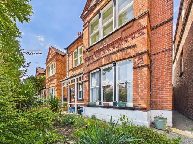 Flat for rent in Kew, Isle Of Man