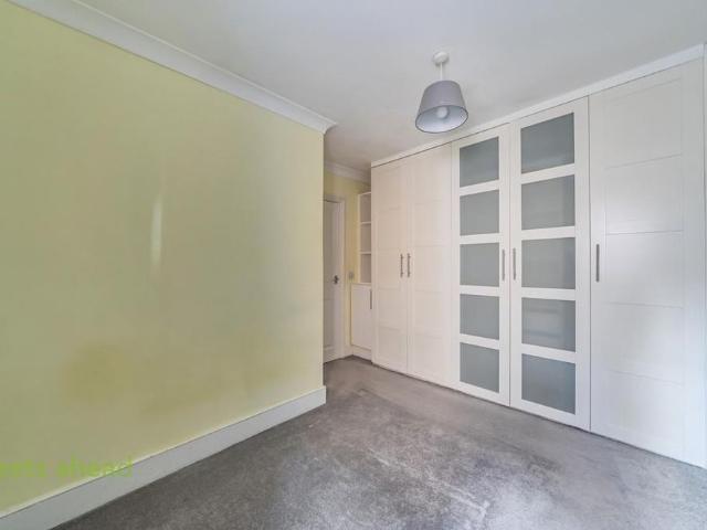 Apartment for rent in London Borough of Croydon, Greater London