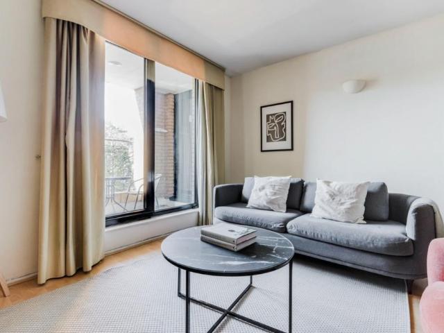 Flat for rent in South Kensington, Greater London