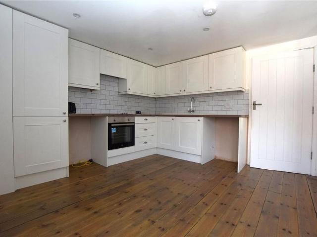 Apartment for rent in Bolton Low Houses, Hampshire