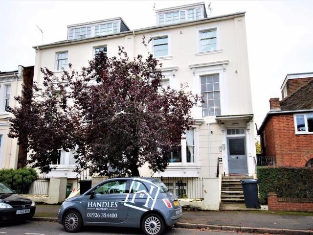 Flat for rent in Sydenham, Green Close