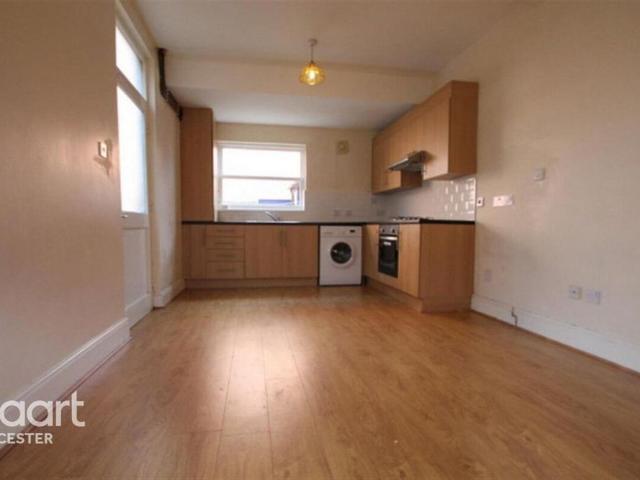 Apartment for rent in Dane Hills, Old Wharf