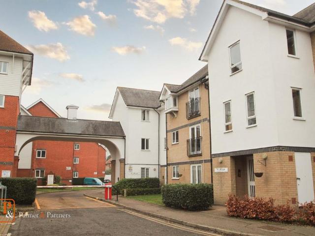 Flat for rent in Fordham Heath, Essex