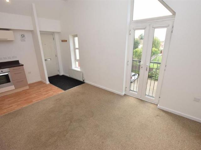 Apartment for rent in Beamhurst, Staffordshire