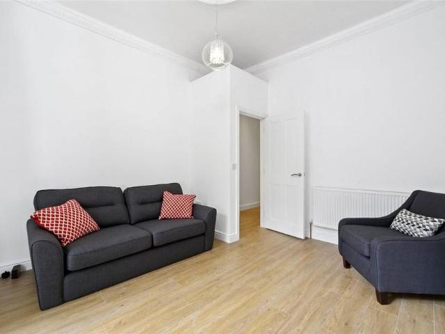 Apartment for rent in Shepherd's Bush, Isle Of Man