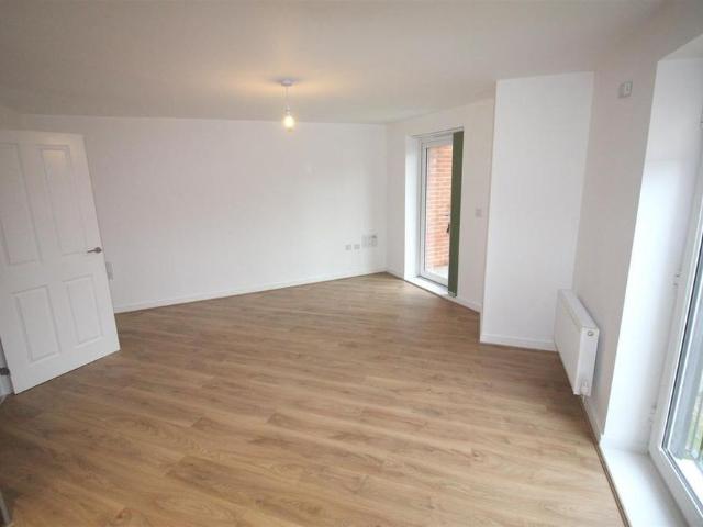 Apartment for rent in Bishopdown, Wiltshire