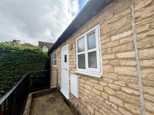 Flat for rent in Baron St Martin, Barholm