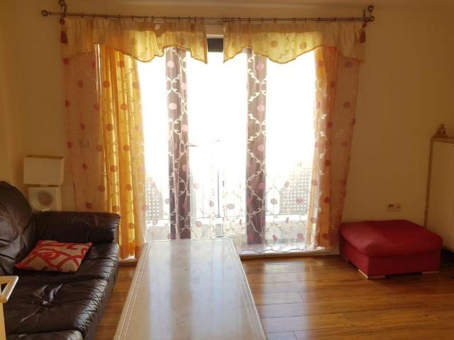 Apartment for rent in Roding Riverside, Greater London