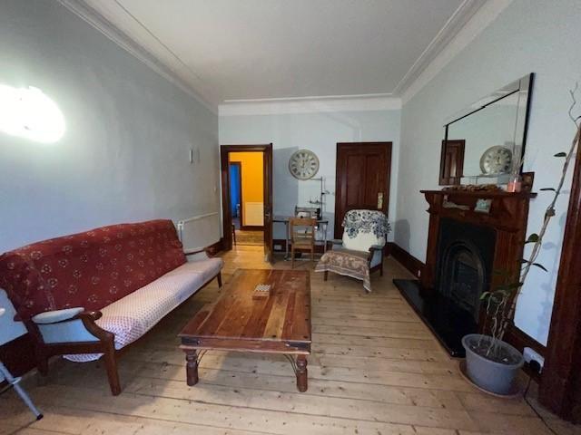 Apartment for rent in Battlefield, Scotland