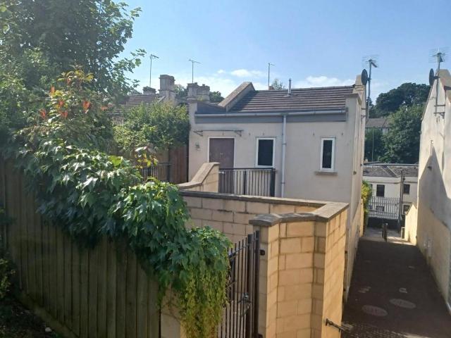 Flat for rent in Dulcote, Bath And North East Somerset