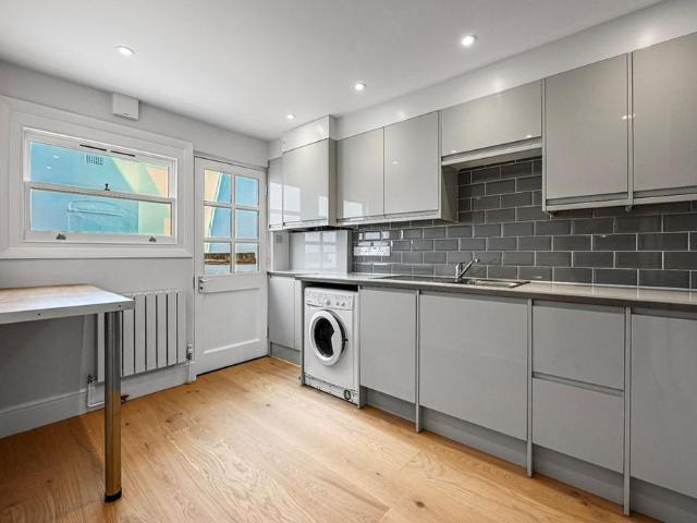Apartment for rent in Clerkenwell, Greater London