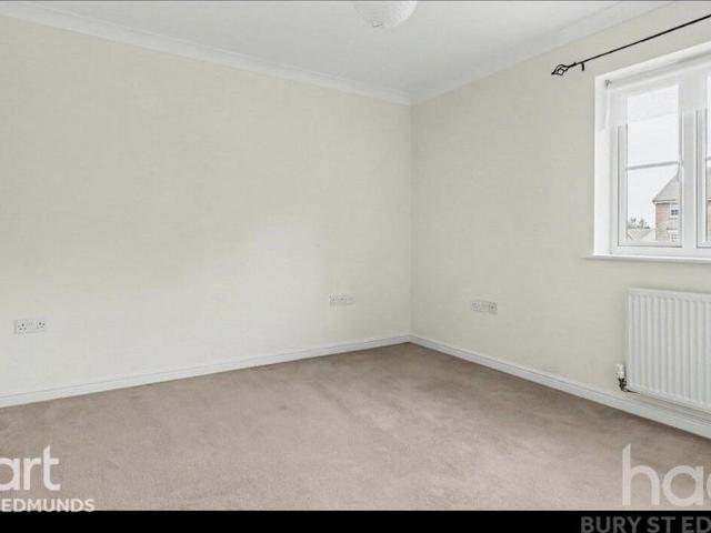 Flat for rent in Moreton Hall, Chedburgh