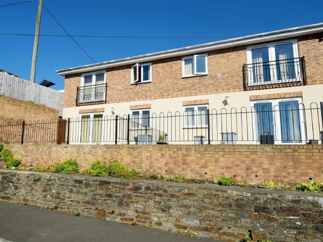 Apartment for rent in Llantwit Fardre, Beddau