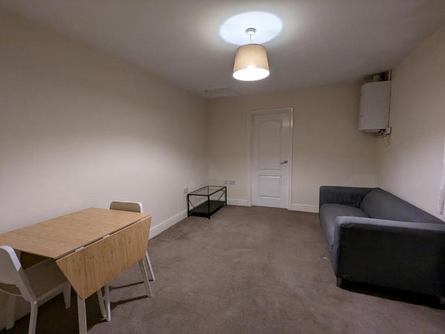 Flat for rent in Gravelly Hill, West Midlands