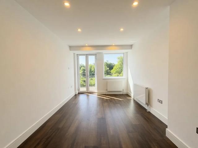 Apartment for rent in Broxbourne, Hertfordshire