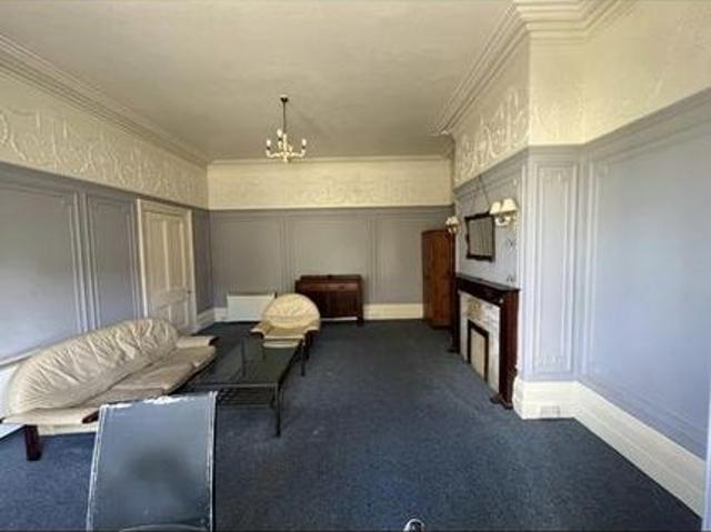 Apartment for rent in Hillhouse, Huddersfield
