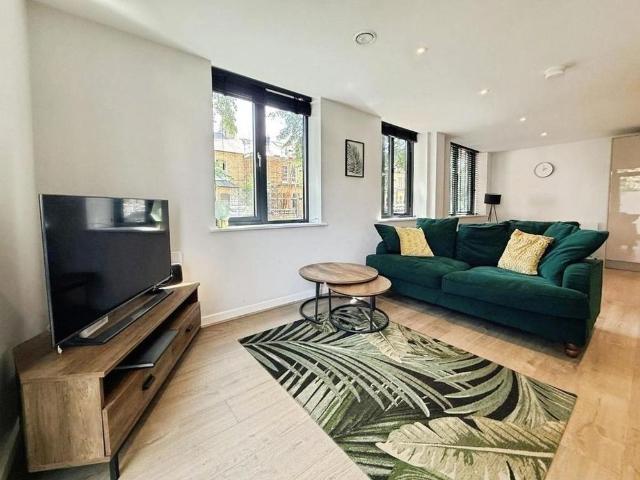 Apartment for rent in The Groves, High Field