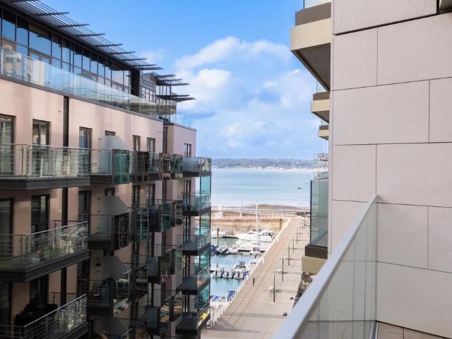 Flat for rent in St Helier