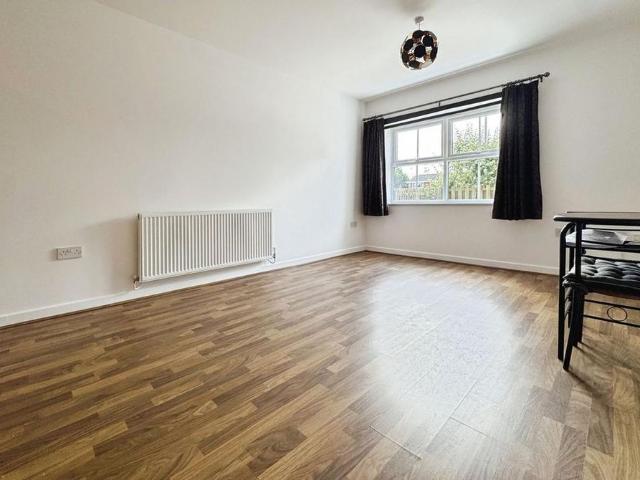 Apartment for rent in Fancott, Toddington