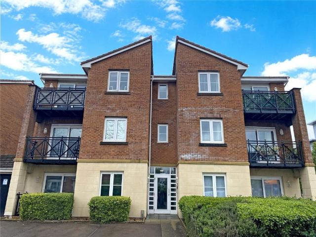 Flat for rent in Falcon Lodge, Wales