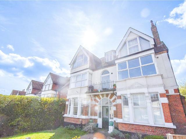 Flat for rent in London Borough of Croydon, South Norwood