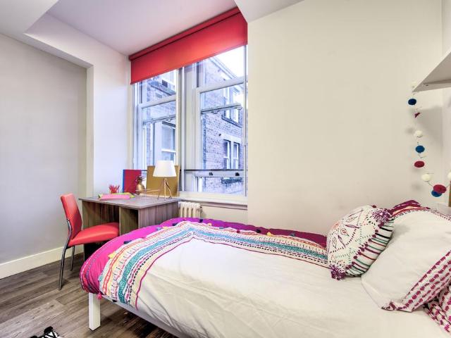Flat for rent in Merchant City, Scotland