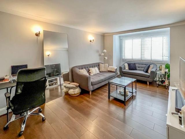 Apartment for rent in Gravesend, Gravesham