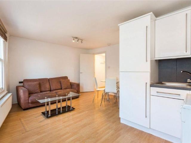 Apartment for rent in London Borough of Camden, Greater London